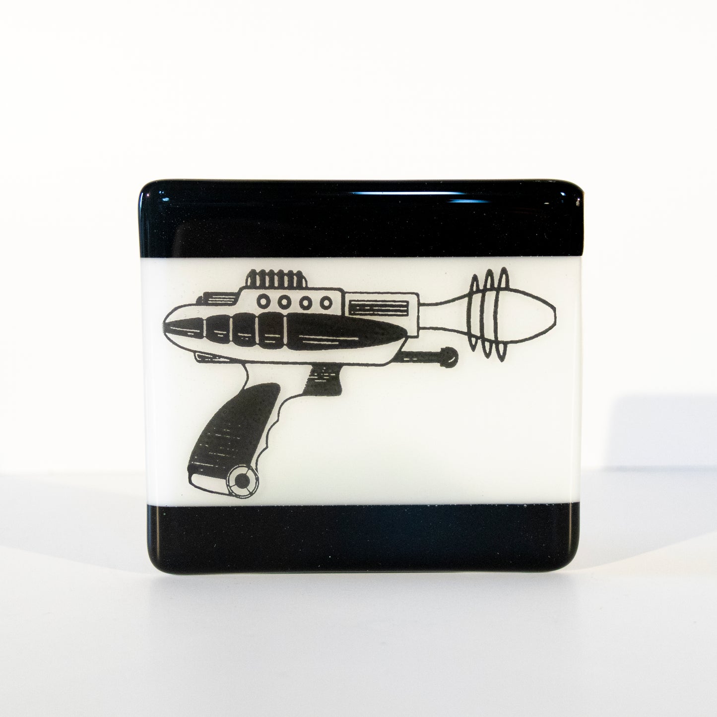 Ray Gun Coaster - black