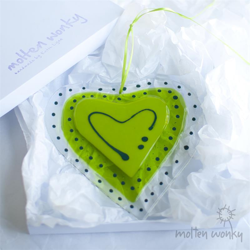 Large Hanging Love Heart - green