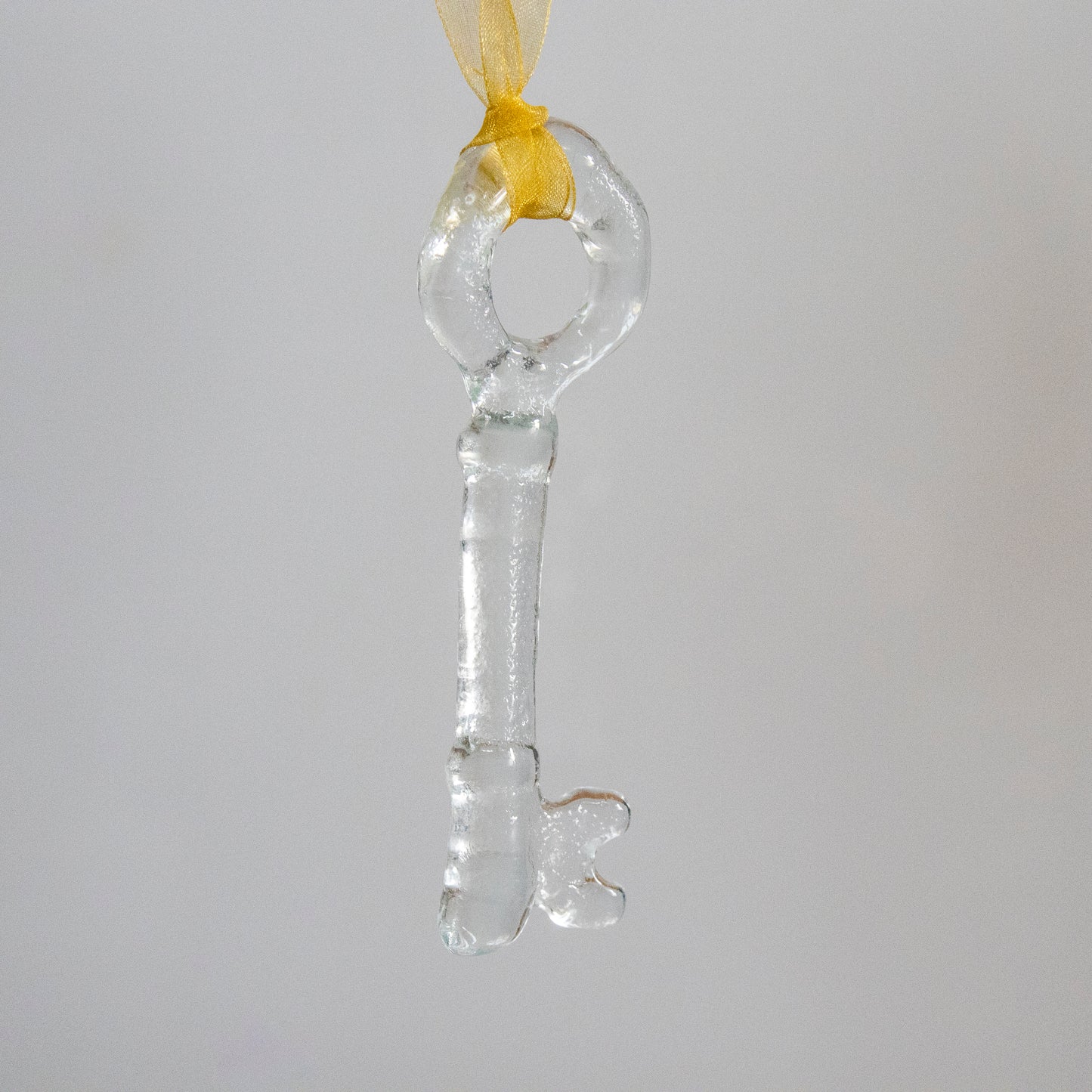 Alex R Glass Key