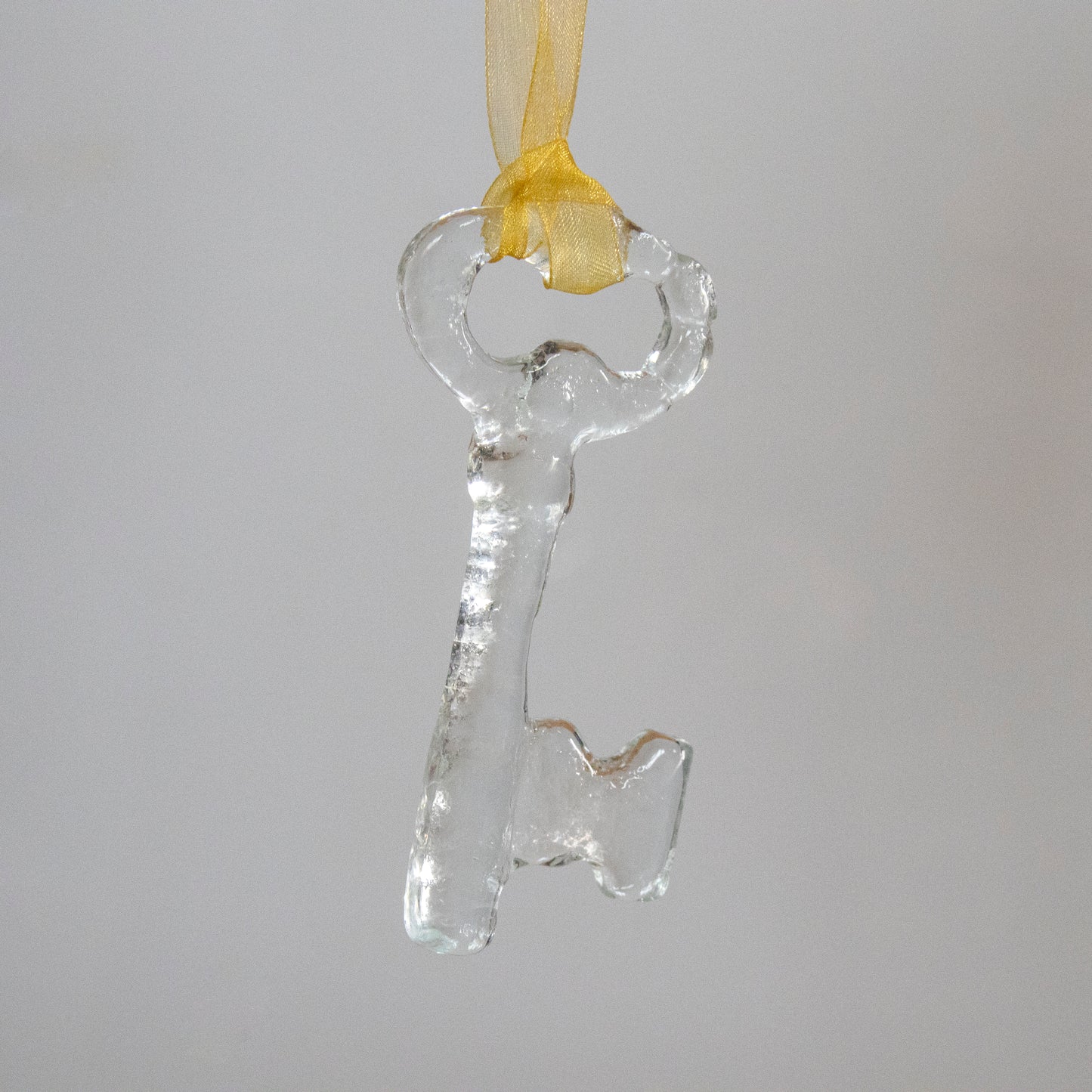 Alex R Glass Key