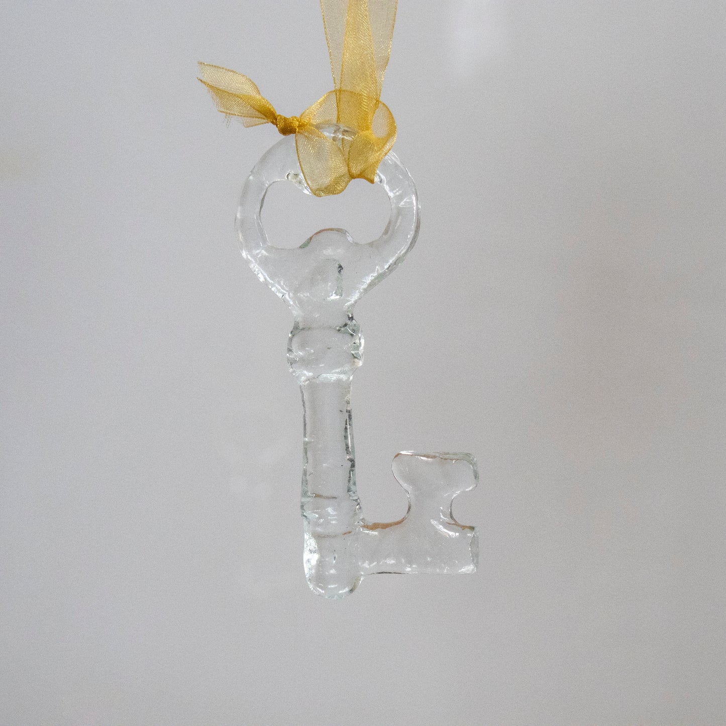 Alex R Glass Key